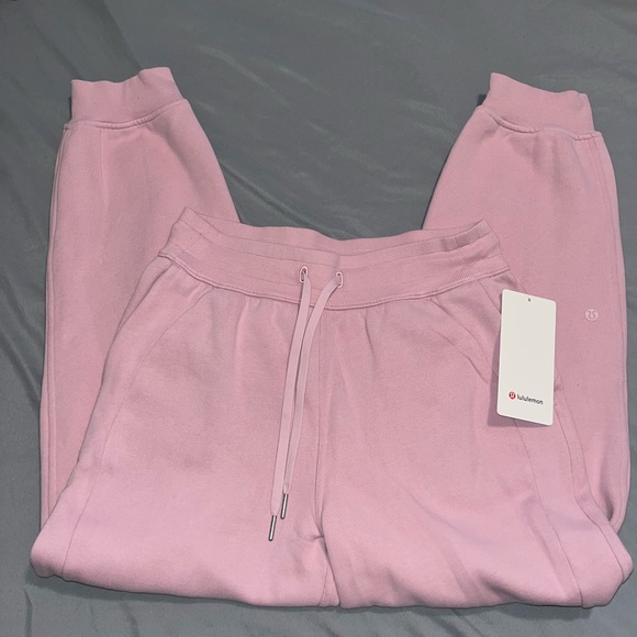 lululemon athletica Pants - NWT Lululemon scuba jogger